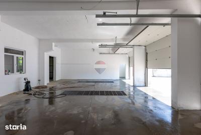 Spațiu comercial, de 310 mp, în Coman