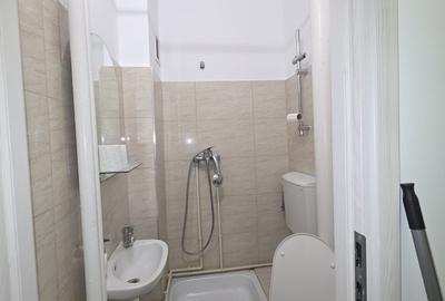 Garsonieră decomandată în Complex Studențesc - 1