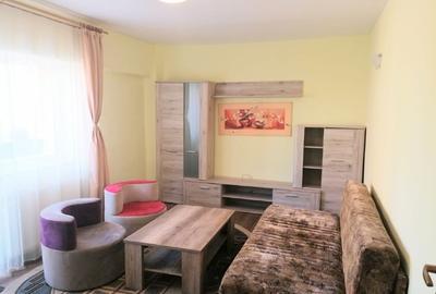 Apartament cu 2 camere decomandat în Răcădău