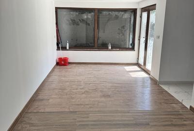 Casă cu 4 camere în Mircea-Vodă - 11
