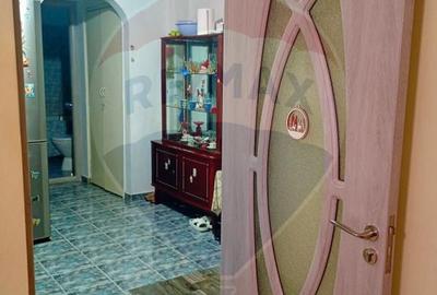 Apartament cu 2 camere decomandat în Aviatorilor