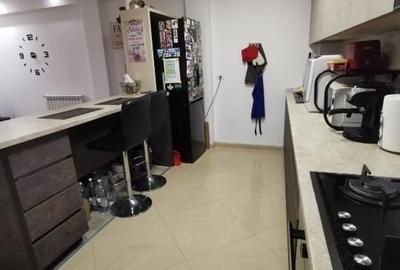 Apartament cu 3 camere semidecomandat, mobilat în Drumul Taberei - 9