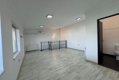 Casă individuală cu 5 camere cu Canalizare în Gheorgheni