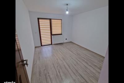 Casă cu 4 camere cu Teren 2676 Mp în Central - 7