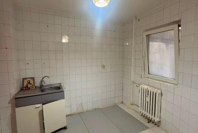 Apartament cu 2 camere decomandat în Casa de Cultură - 4