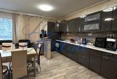 Apartament cu 4 camere, mobilat în Florești