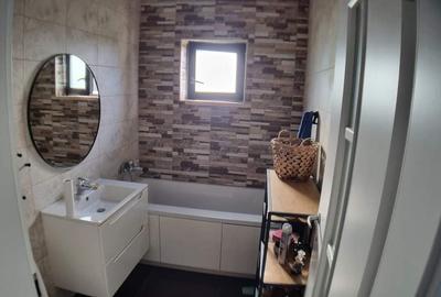 Apartament cu 3 camere decomandat, mobilat în Giroc - 6