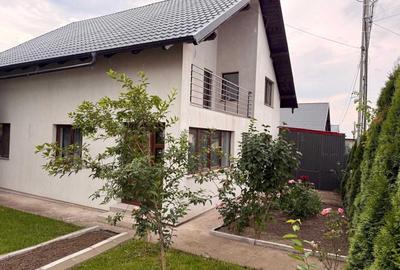 Casă cu 4 camere cu Teren 300 Mp în Ipotești - 8