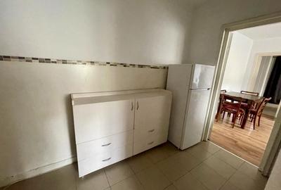 Apartament cu 3 camere semidecomandat în Central - 2