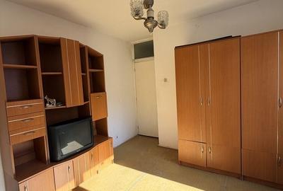 Apartament cu 2 camere decomandat în Exterior Vest