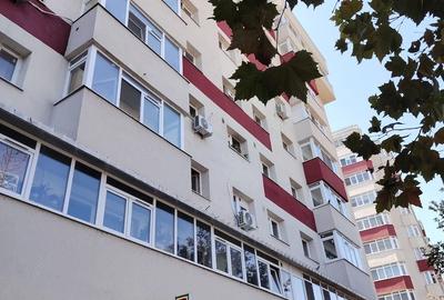 Apartament cu 3 camere în Olteniței