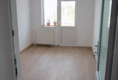 Apartament cu 3 camere decomandat în Central - 1