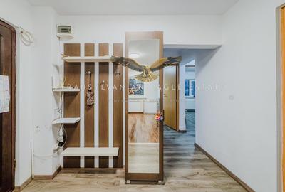Apartament cu 3 camere decomandat, mobilat în Zorilor - 17