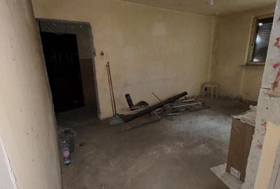 Apartament cu 2 camere în Petros