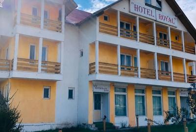 Casă cu 4 camere în Cheia