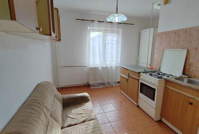 Apartament cu 2 camere semidecomandat în Steaua - 2