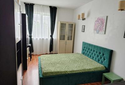 Apartament cu 2 camere decomandat, mobilat în Vitan
