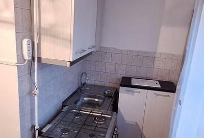 Garsonieră decomandată în Autogară - 2