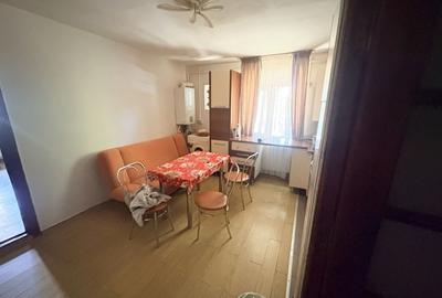 Apartament cu 2 camere decomandat în Exterior Vest