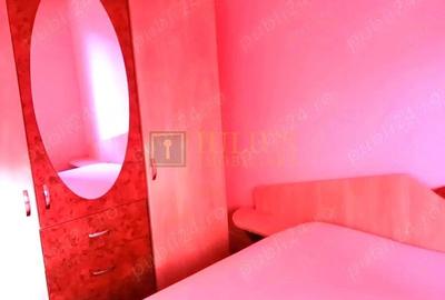 Apartament cu 2 camere decomandat în Complex Studențesc