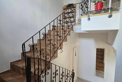 Casă individuală cu 4 camere cu Teren 250 Mp în Central - 7