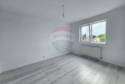 Apartament cu 3 camere decomandat în Giulești - 4