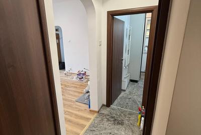 Apartament cu 3 camere decomandat în Eroii Revoluției - 8