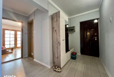 Apartament cu 3 camere decomandat în Elisabetin