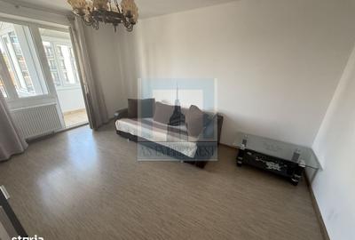 Apartament cu 2 camere decomandat în Centrul Civic