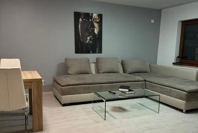 Apartament cu 2 camere decomandat în Central - 1