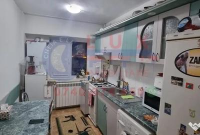 Apartament cu 2 camere decomandat în Pelican - 4