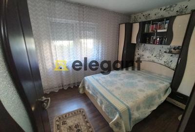 Apartament cu 3 camere decomandat, mobilat în Rovine