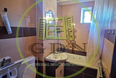 Apartament cu 2 camere decomandat, mobilat în Vasile Aaron - 2