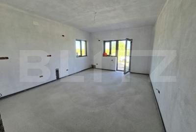 Casă individuală cu 5 camere cu Garaj în Săcueni