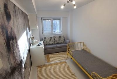 Apartament cu 3 camere decomandat în Ultracentral