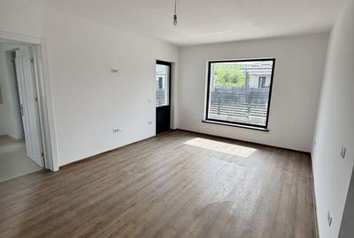 Casă cu 4 camere în Curtești - 5
