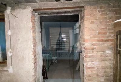 Casă individuală cu 3 camere decomandat cu Canalizare în Schei - 21