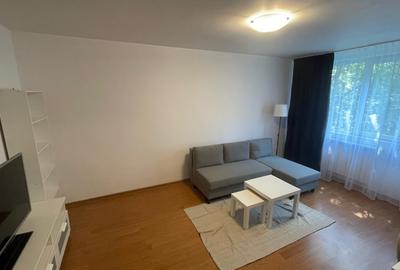 Apartament cu 2 camere decomandat în Drumul Taberei