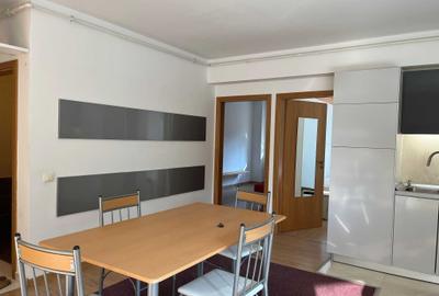 Apartament cu 3 camere decomandat în Dosu Bricii