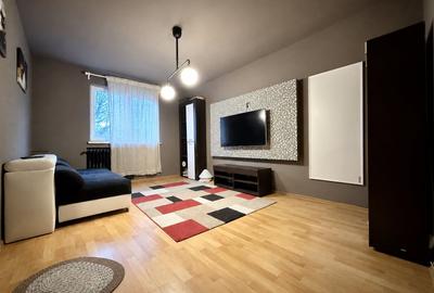Apartament cu 4 camere decomandat, mobilat în Tei - 1