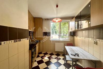 Apartament cu 2 camere semidecomandat, mobilat în Semicentral