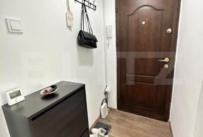Apartament cu 2 camere semidecomandat în Micro 6