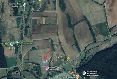 Teren de 882 mp, în Central