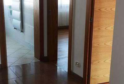 Duplex cu 5 camere cu Canalizare în Iancu Nicolae - 17