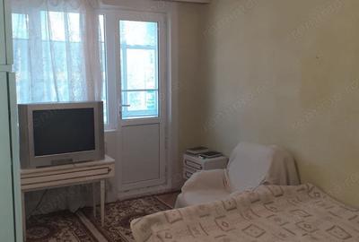 Apartament cu 4 camere decomandat în Central - 2