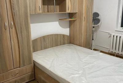 Apartament cu 3 camere semidecomandat în Ghencea - 9