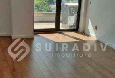 Apartament cu 4 camere decomandat în Zorilor