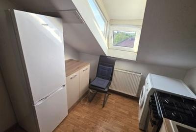 Apartament cu 2 camere în Lipovei