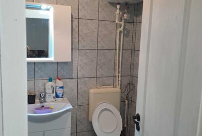 Garsonieră decomandată în 13 Septembrie