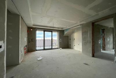 Apartament cu 3 camere semidecomandat în Moșnița Nouă - 1